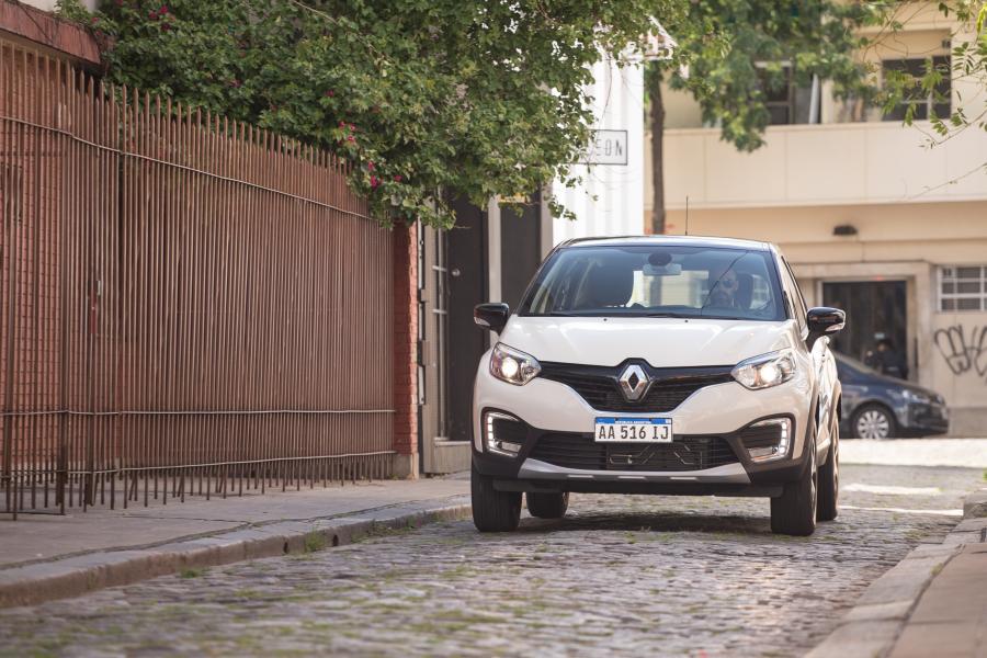 Renault Captur 2016 года  (LA) (фото 11 из 43)